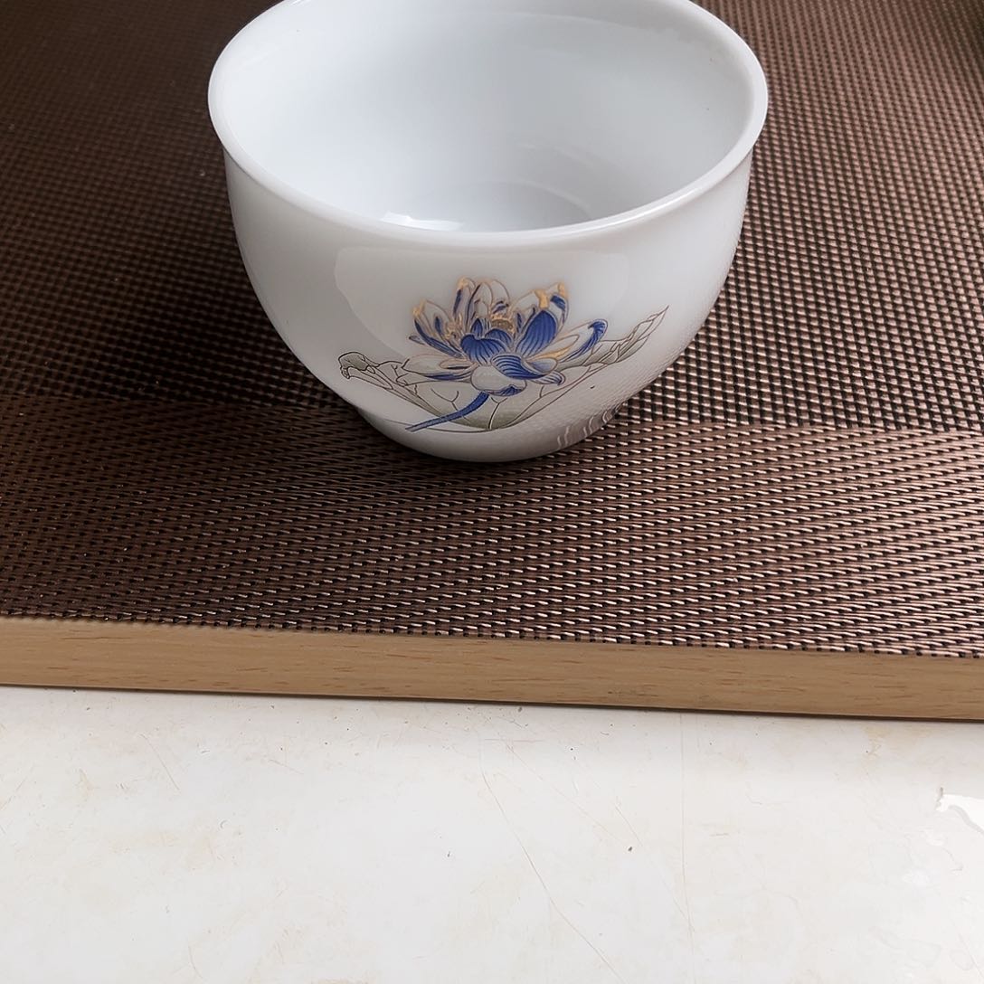 瓷片冰种玉瓷鸿运当头主人杯150cc