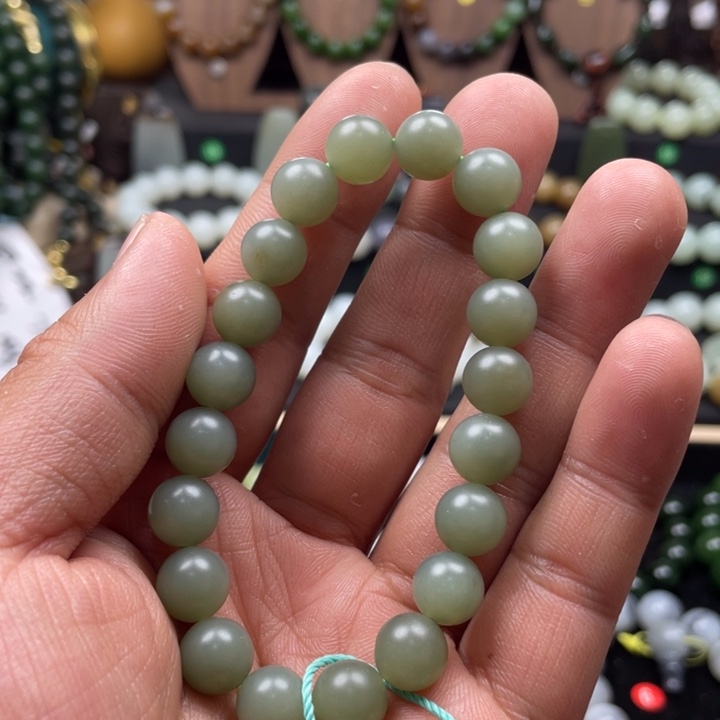 和田玉手串未镶嵌沙枣青蓝调卡10柔光