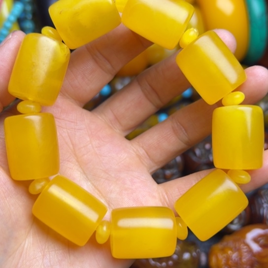 琥珀未镶嵌手链蜜蜡