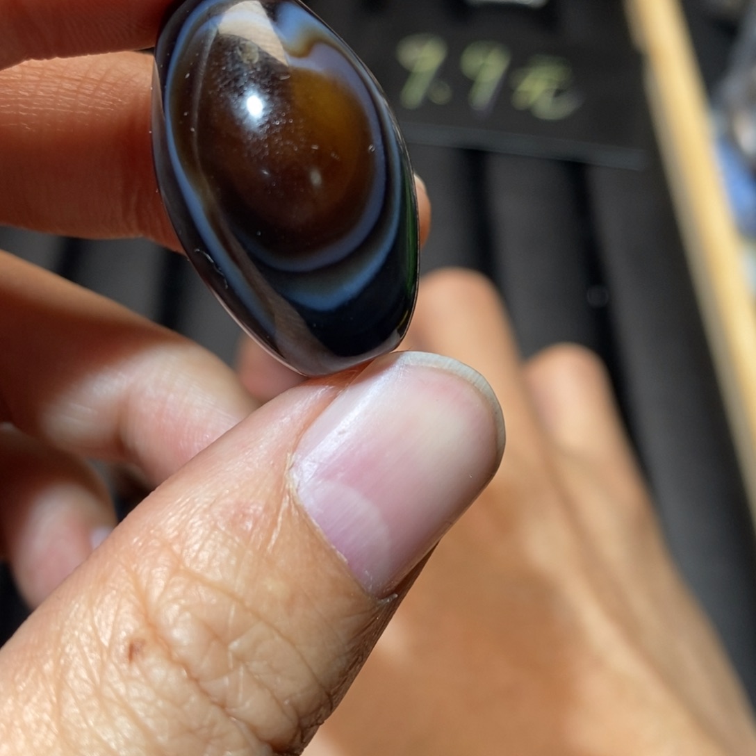 玛瑙/玉髓颈饰未镶嵌何****间