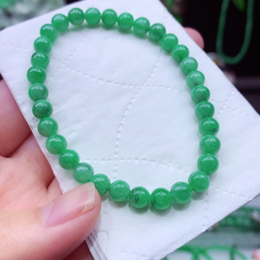 翡翠未镶嵌手链翡翠