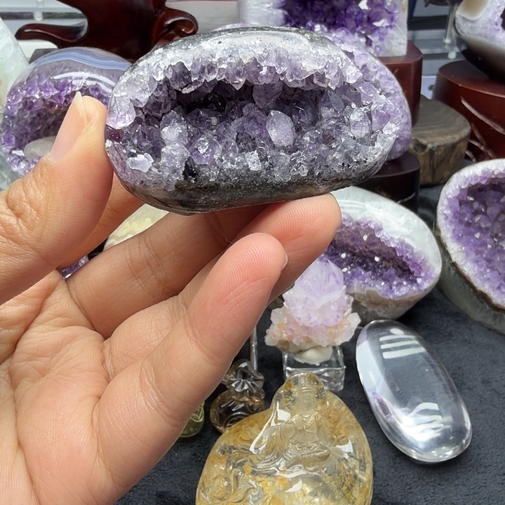 珠宝半成品未镶嵌紫晶