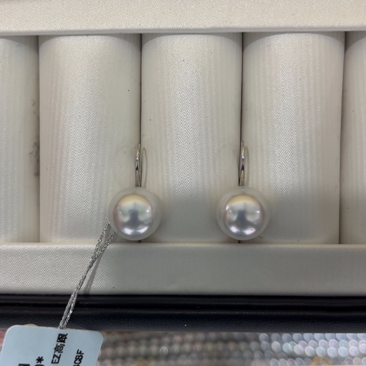 海水珍珠上新澳白高跟鞋耳钩10-11mm18K金镶嵌