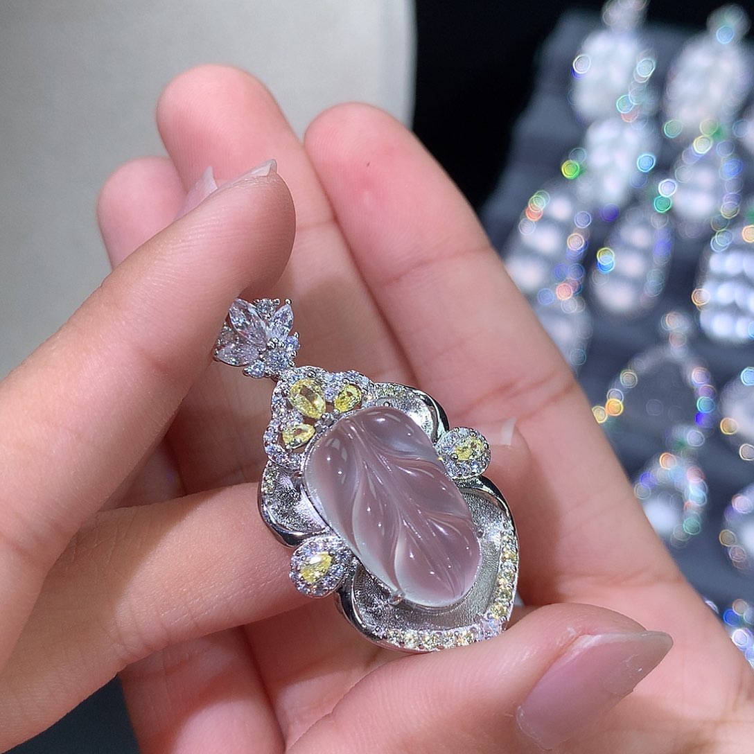 石英质玉颈饰银S925镶嵌33