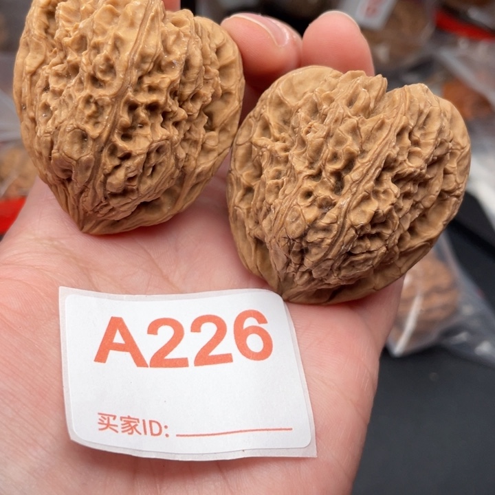 文玩核桃吊坠核桃