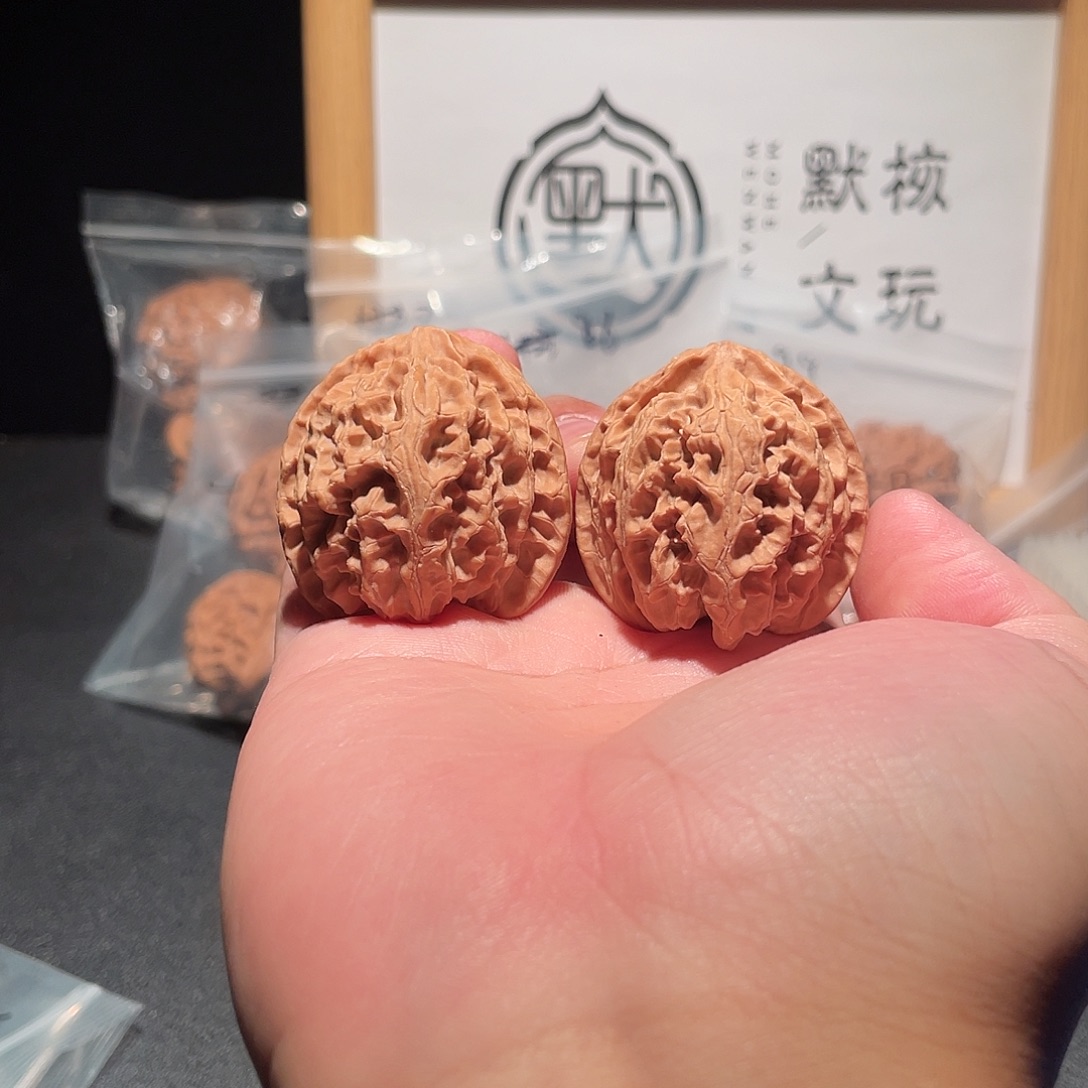 吊坠文玩核桃38全品苹果园