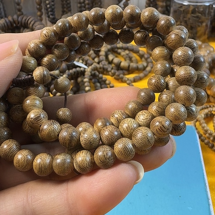 沉香枕沉香海南虫漏卡7加多圈圆珠