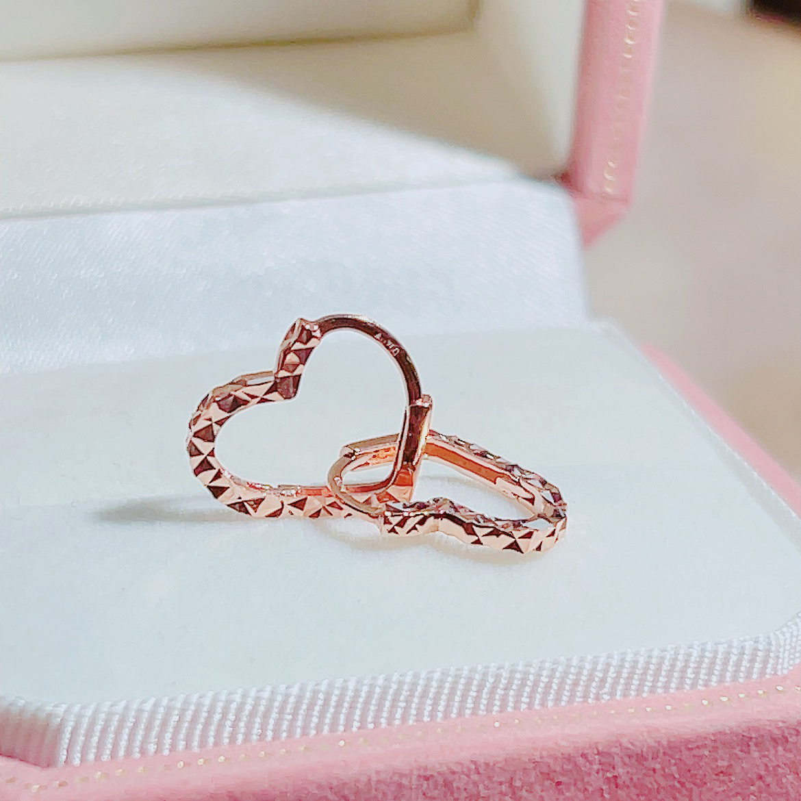 18k金耳饰（爱心碎冰冰）