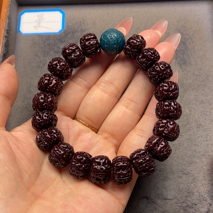 金刚菩提吊坠菩提