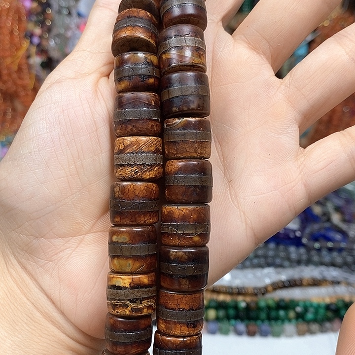 玛瑙/玉髓未镶嵌珠宝半成品一线玛瑙卡14mm