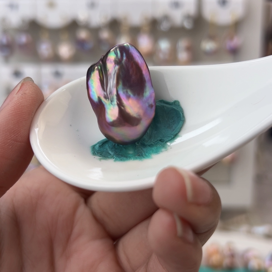 淡水珍珠吊坠(赠链)未镶嵌