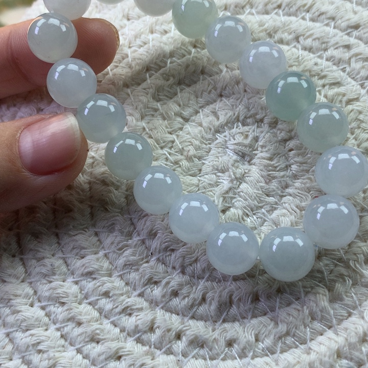 翡翠未镶嵌手串天然翡翠手卡10