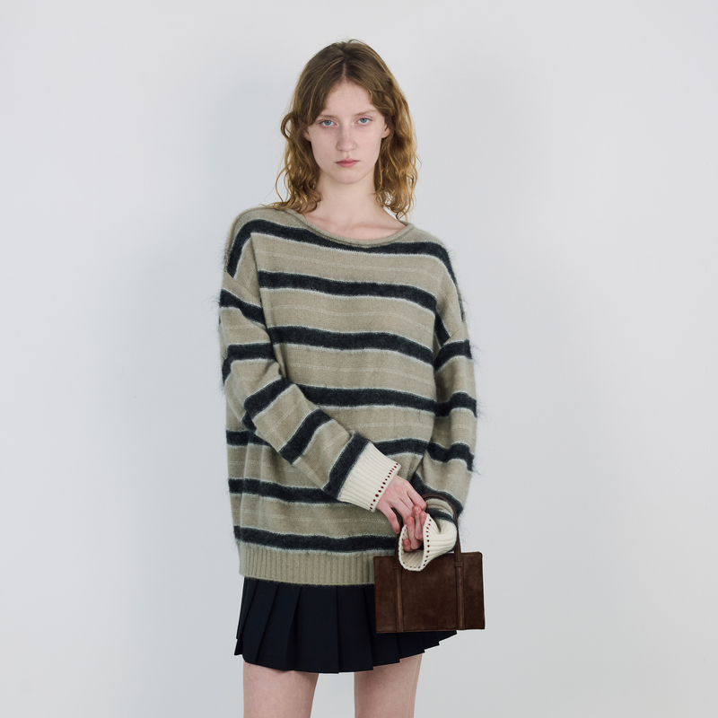 IIIVIVINIKO 2025AW"貉绒羊毛混纺"条纹卷边针织衫R530112619B