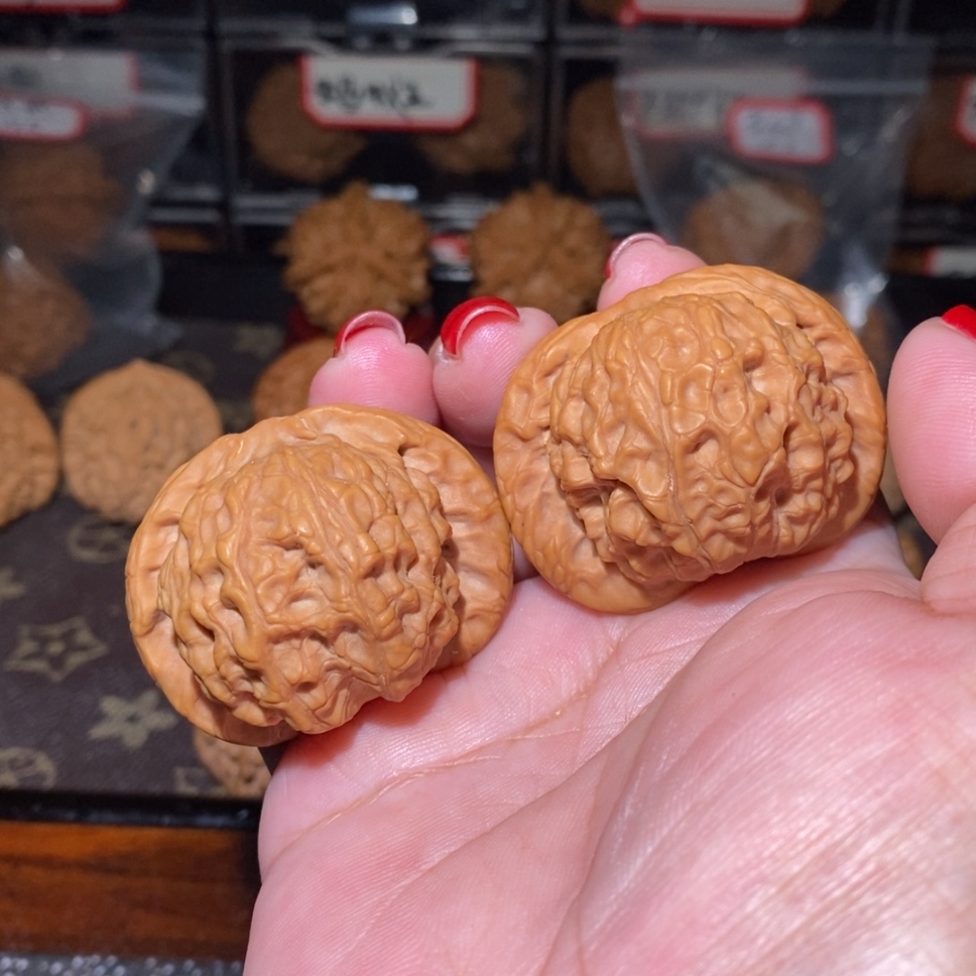 把件文玩核桃42平谷高尔夫