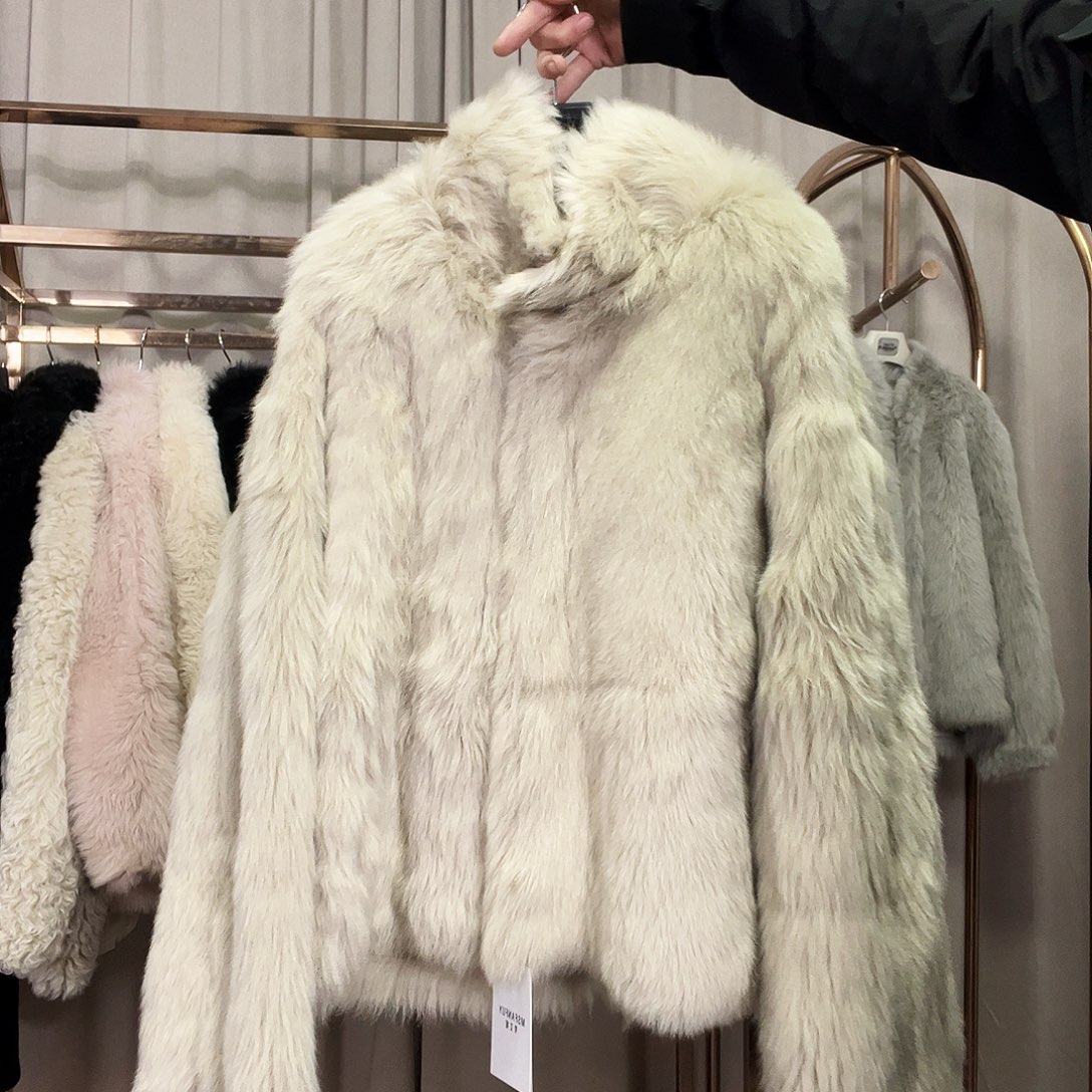 米灰立领可翻托斯卡纳S