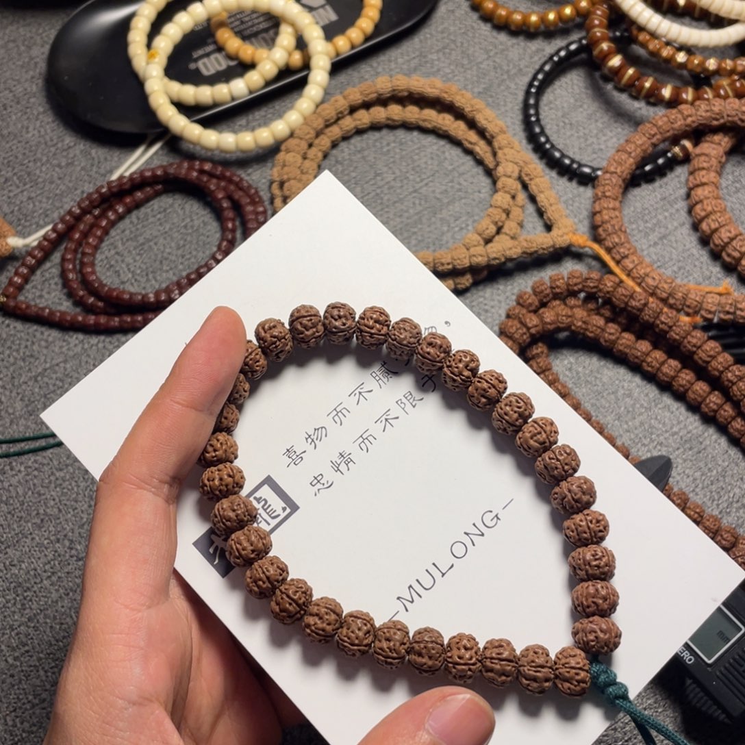 任***吹吊坠金刚菩提老树王