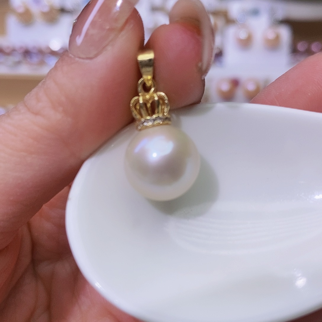 淡水珍珠颈饰合金