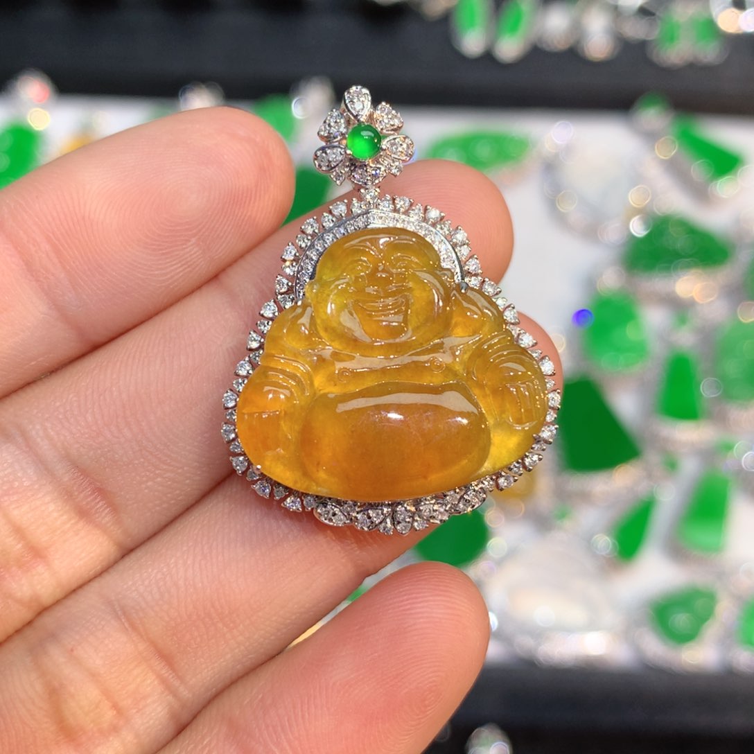 翡翠颈饰18K金镶嵌天然a货翡翠