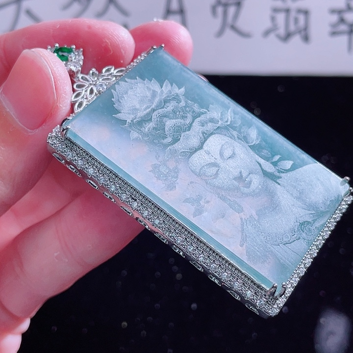 翡翠颈饰未镶嵌9999999999