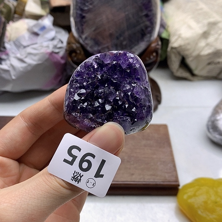 紫晶大型摆件（非配饰）未镶嵌