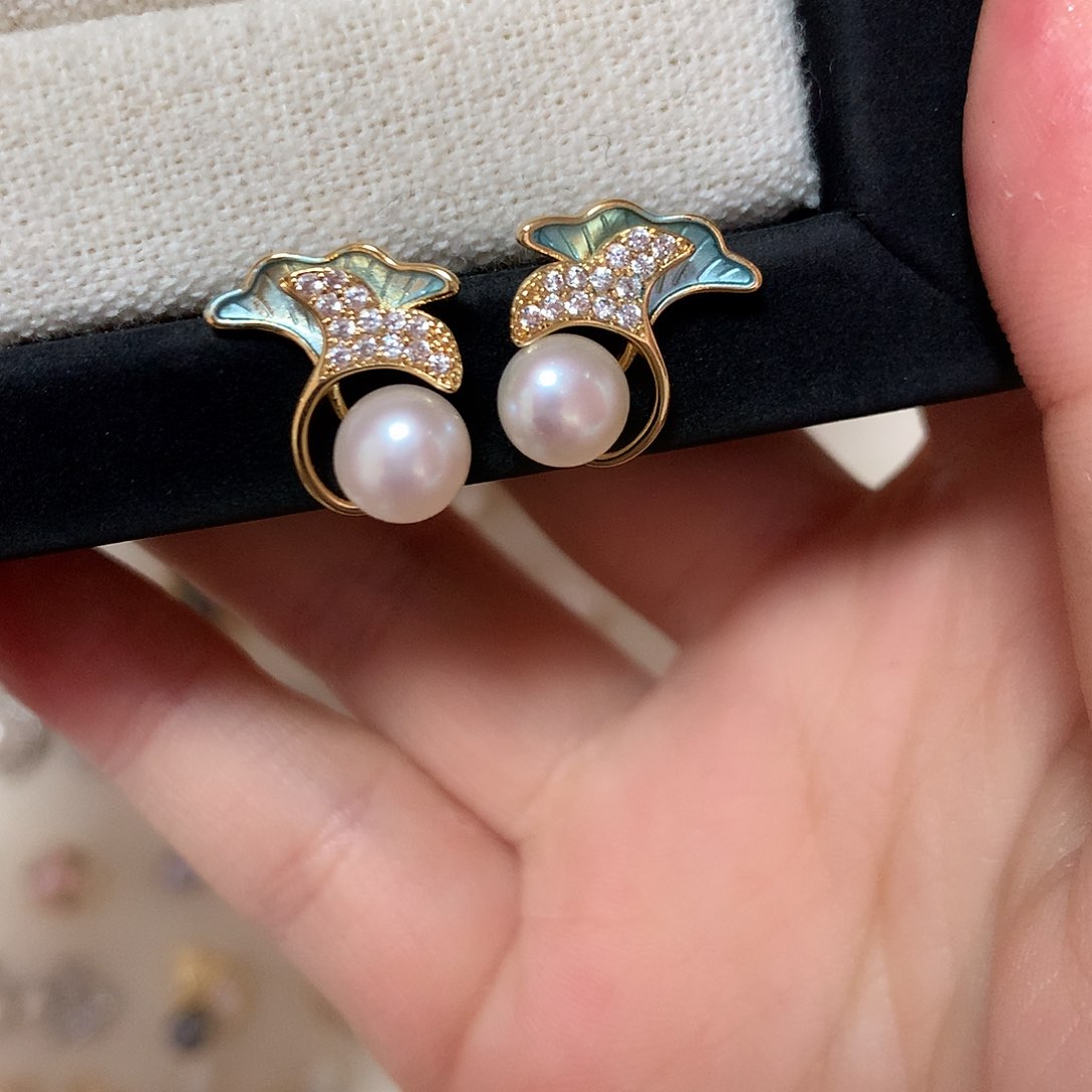 淡水珍珠耳饰合金