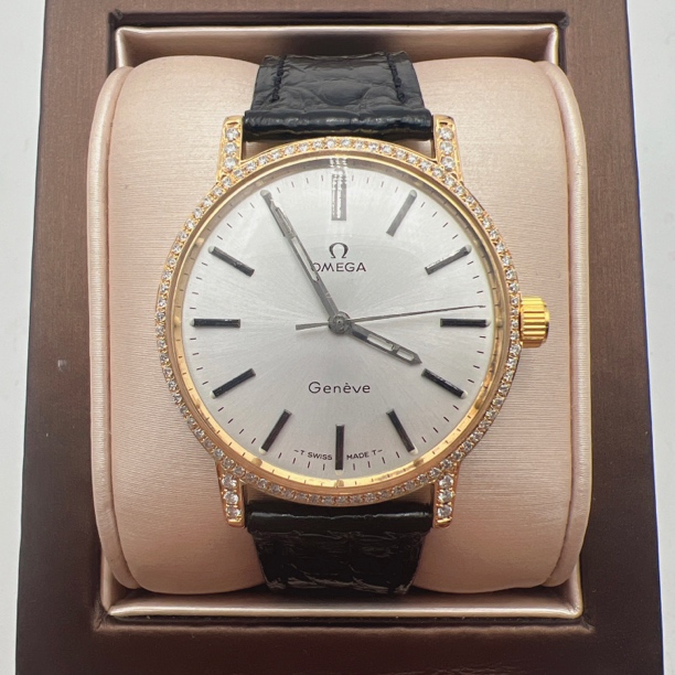 95新 Omega/欧米茄 欧米茄70457手动后钻赠送表带赠送手链