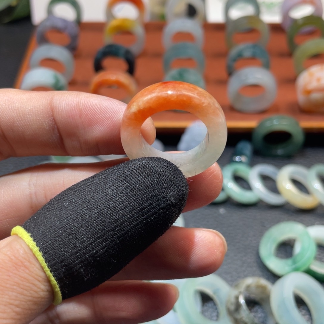 定制翡翠未镶嵌天然翡翠