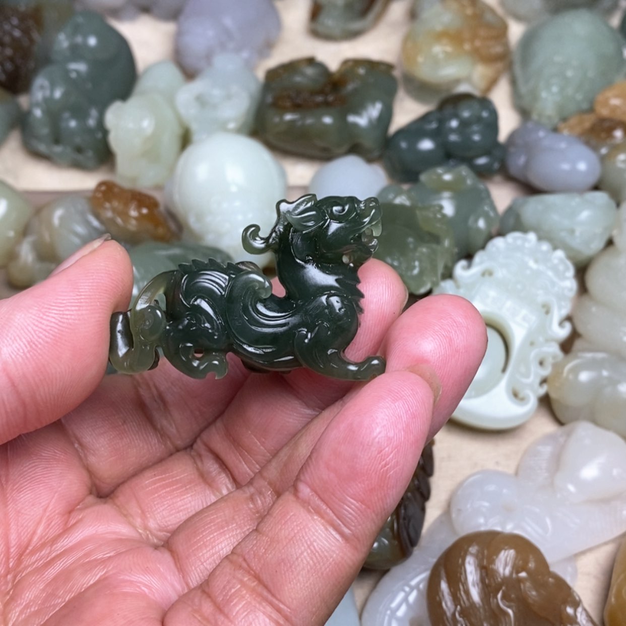 【闪购商品】和田玉挂件未镶嵌不****6