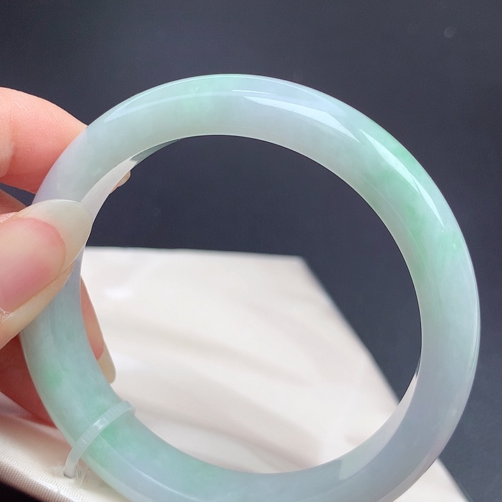 翡翠未镶嵌手镯57.6圈口