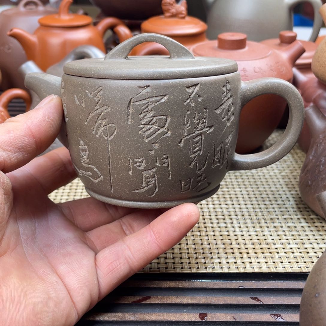 茶壶紫砂青段泥汉瓦壶手工制作