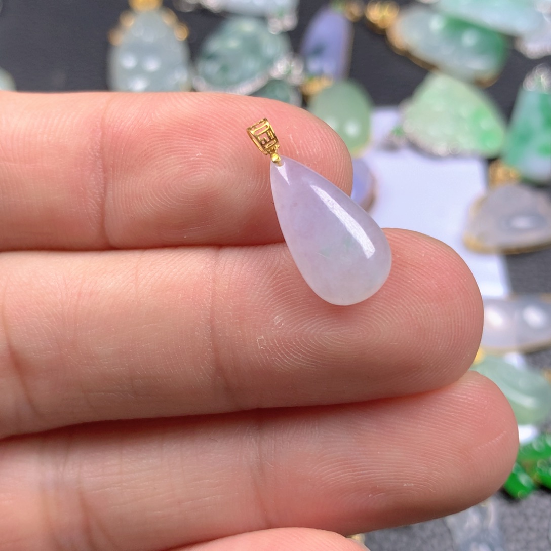 【闪购商品】翡翠颈饰18K金镶嵌翡翠