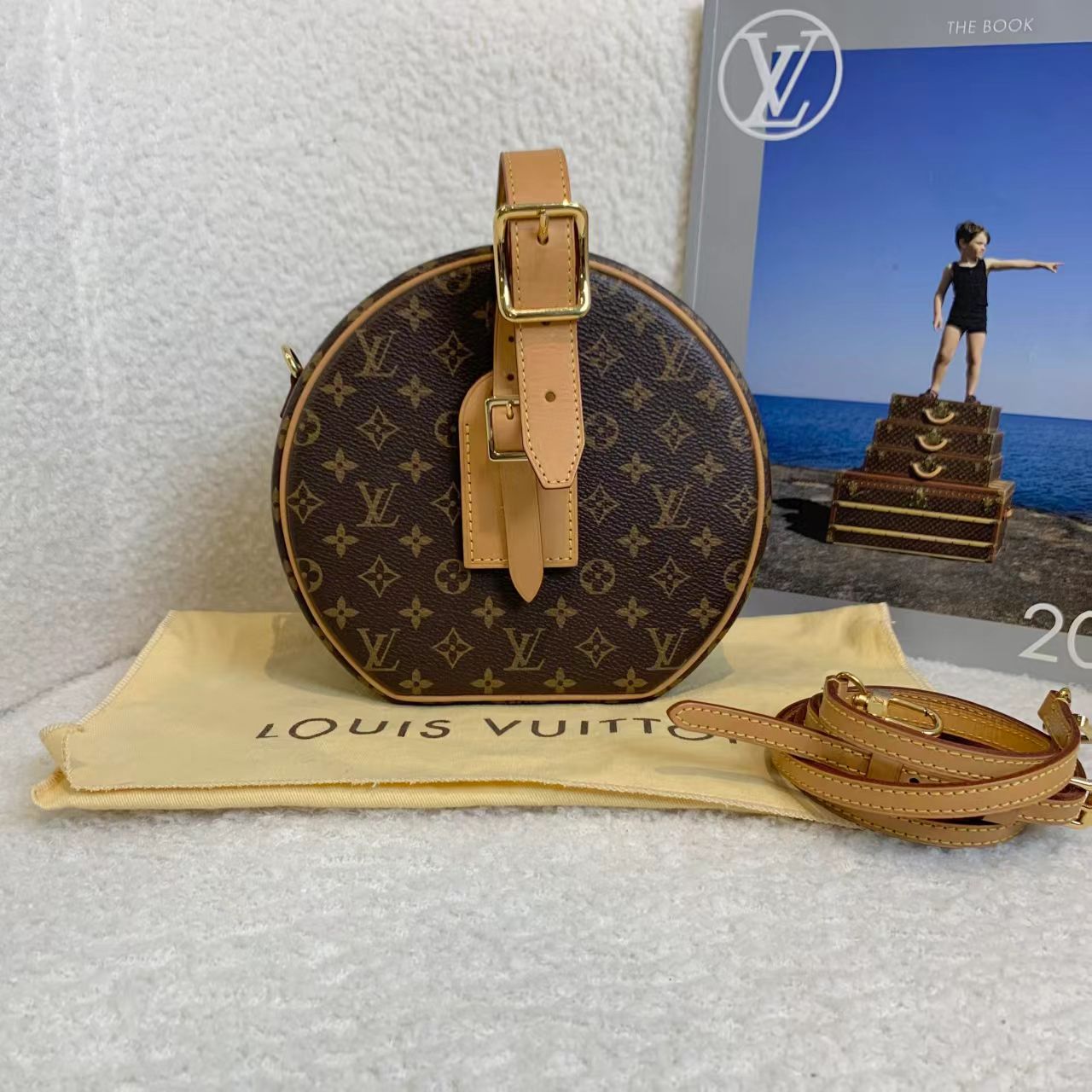 99新 LouisVuitton/路易威登 壹臻/老花硬圆饼 19年 50764364