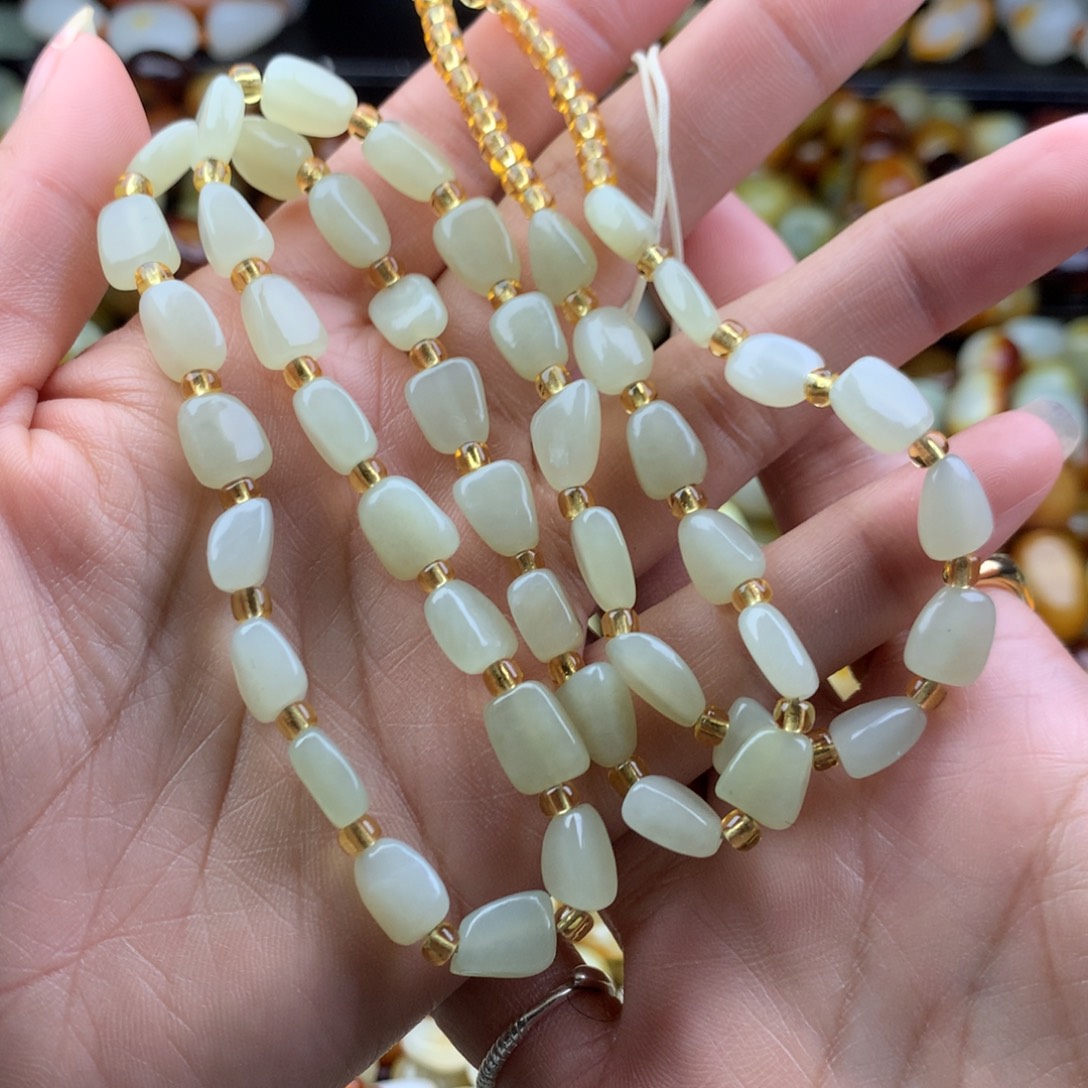 和田玉未镶嵌手链