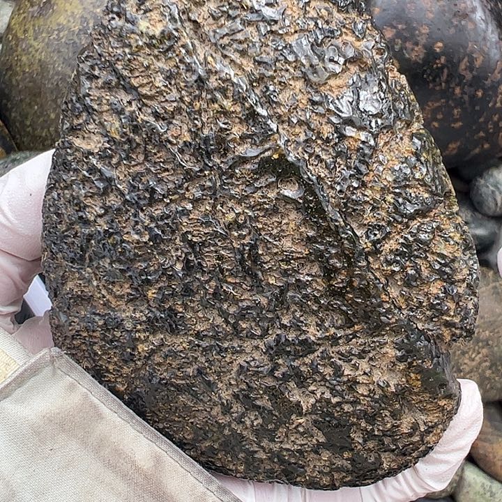 蛇纹石玉合金珠宝奇石星**川