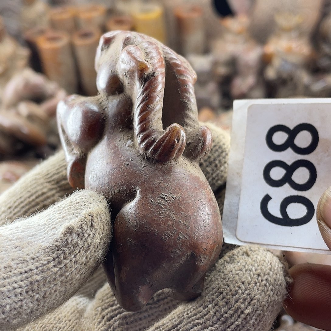 和田玉（糖玉）未镶嵌挂件