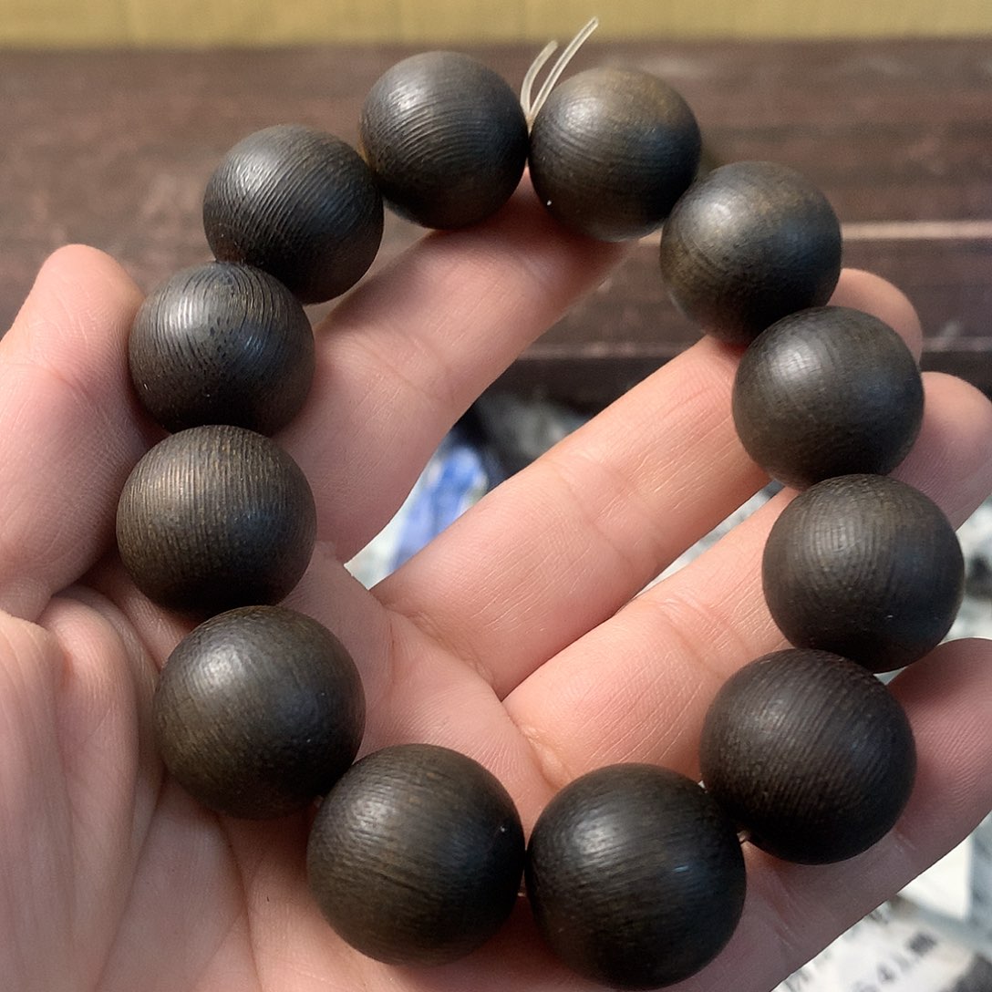 紫砂欢迎光临小店选购谢谢