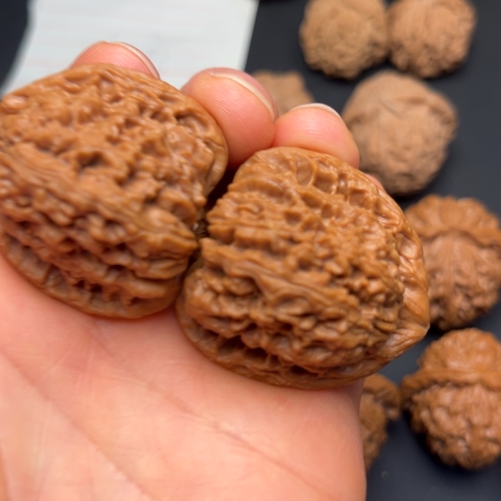 文玩核桃把件南疆36