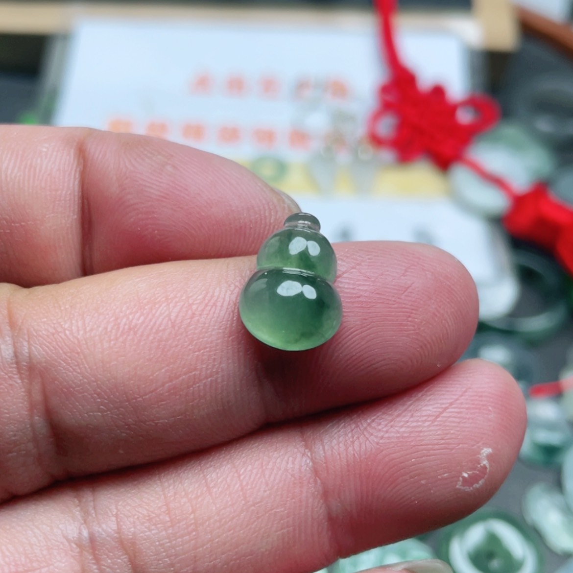 【闪购商品】翡翠颈饰未镶嵌翡翠