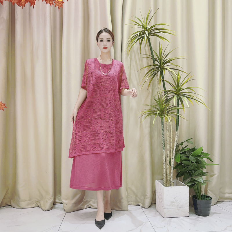 9517粉色假两件针织连衣裙收腰显瘦设计师优雅时尚轻奢气质