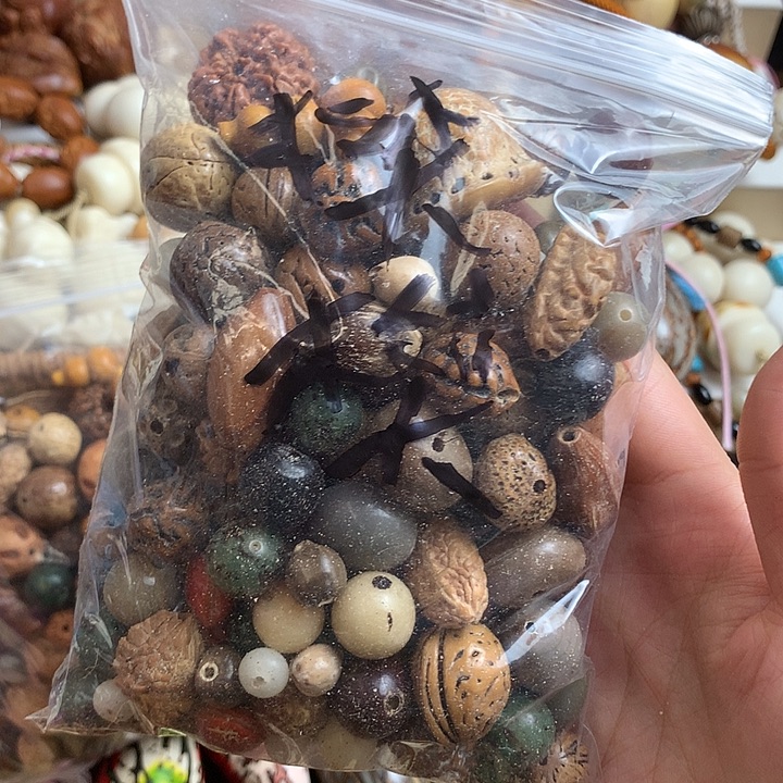 千眼菩提吊坠混装菩提