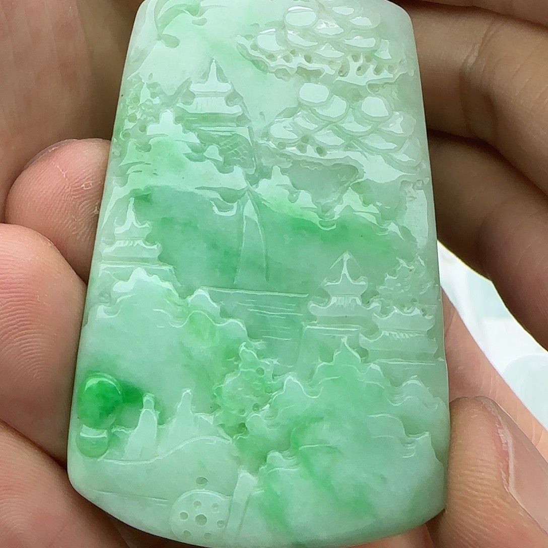 翡翠未镶嵌颈饰翡翠