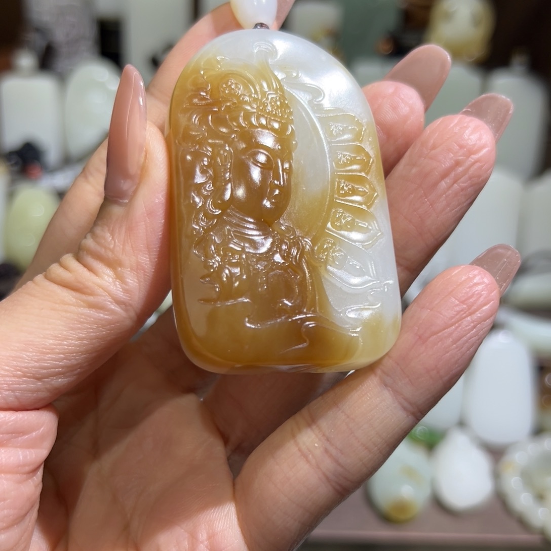 和田玉（糖玉）挂件未镶嵌
