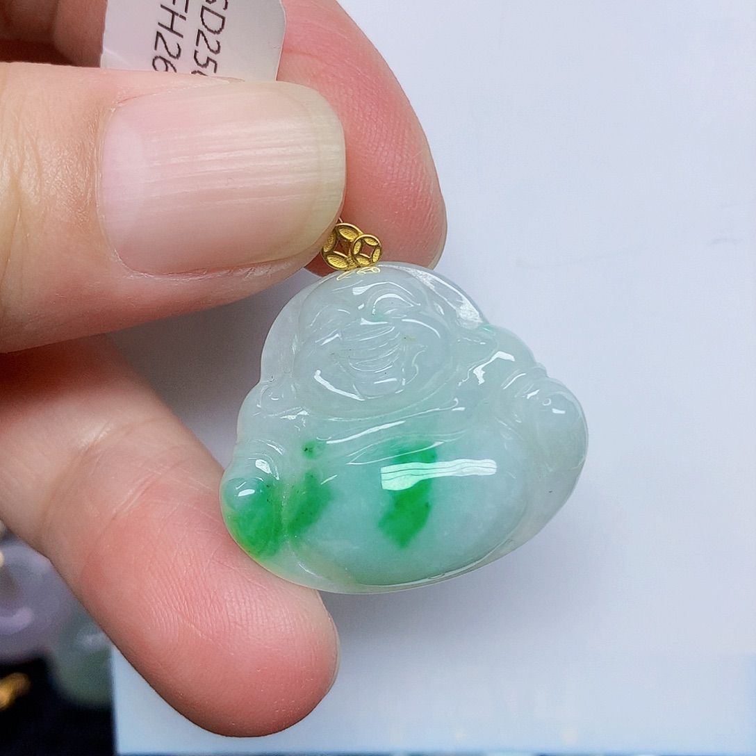翡翠18K金镶嵌颈饰456677