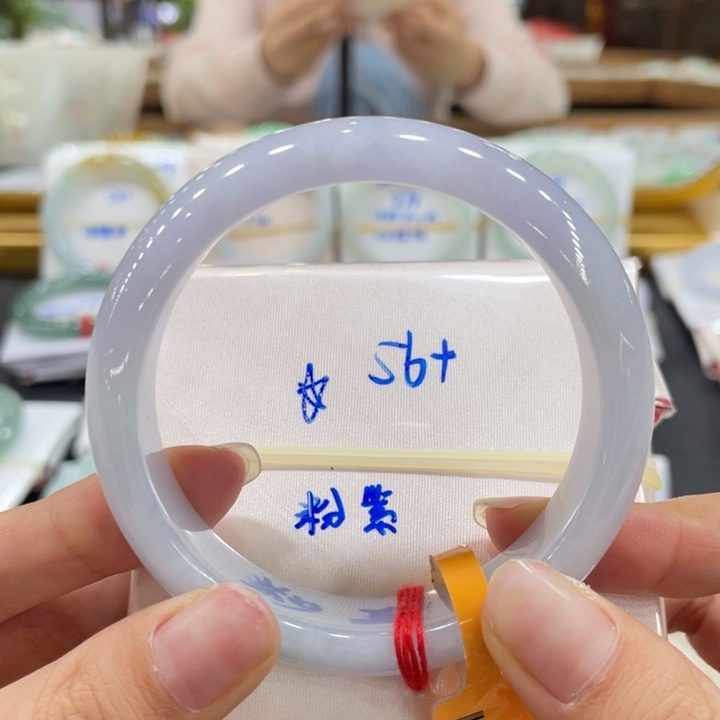 翡翠未镶嵌手镯翡翠