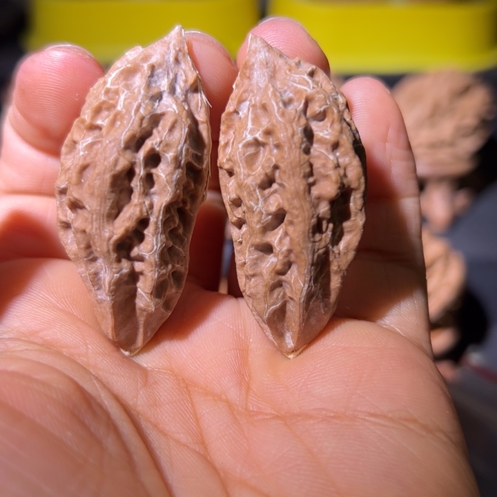 文玩核桃吊坠核桃60