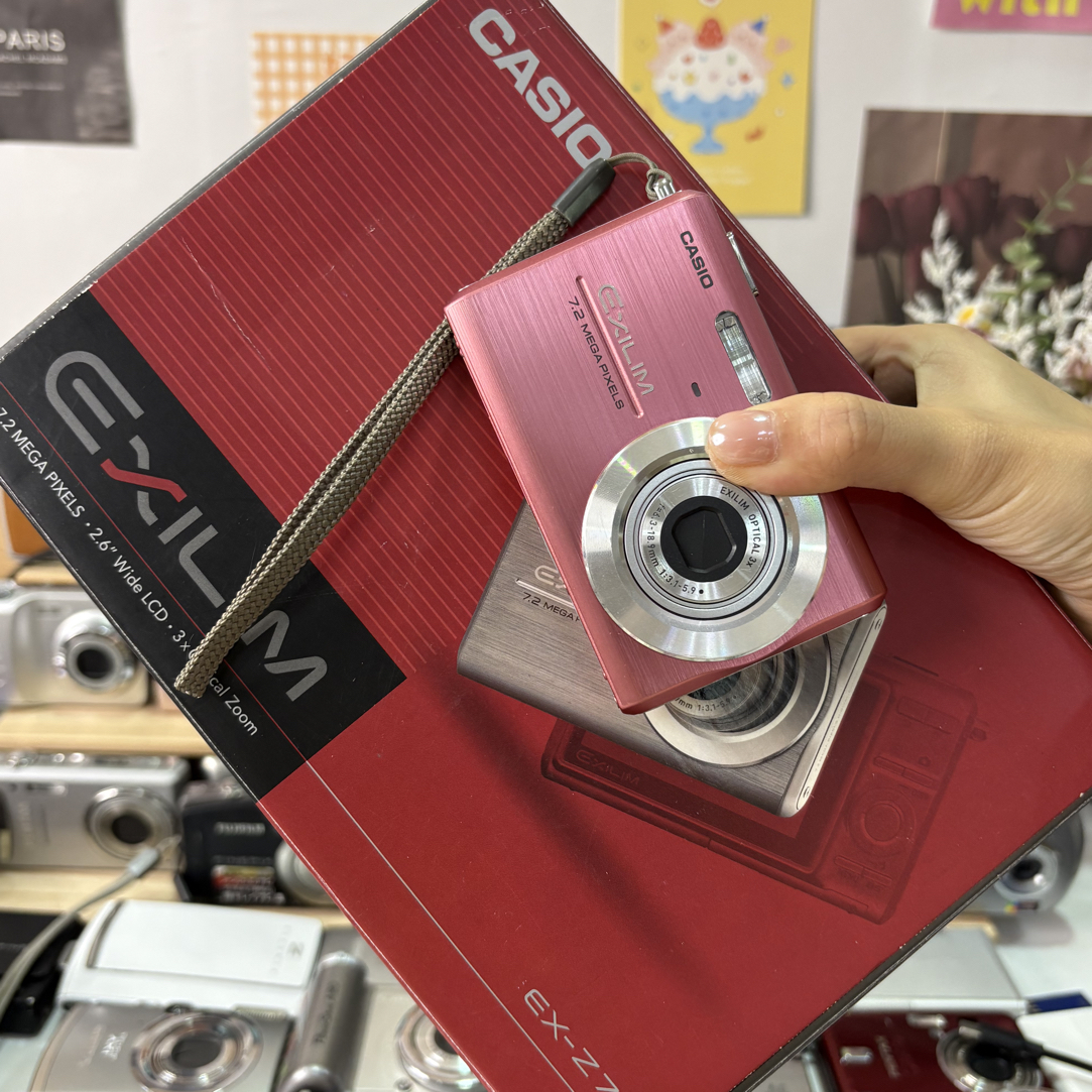 95新 Casio/卡西欧 卡西欧z75淡粉色带原盒拍人像入720万像素