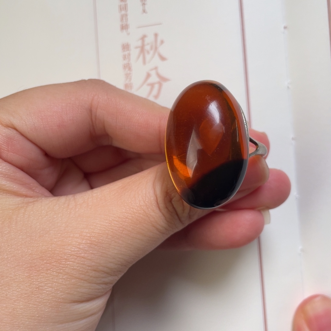 金珀未镶嵌颈饰29