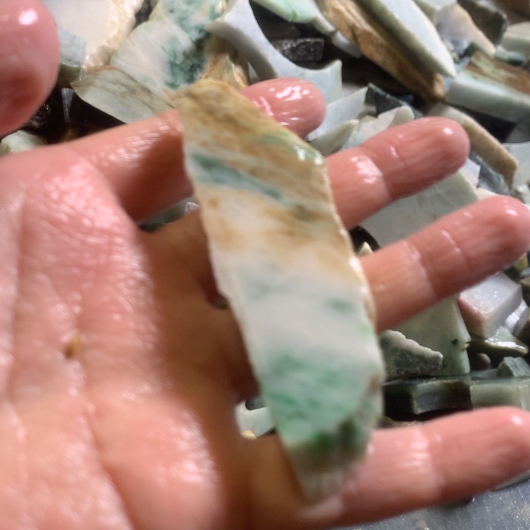 翡翠颈饰未镶嵌缅甸翡翠 