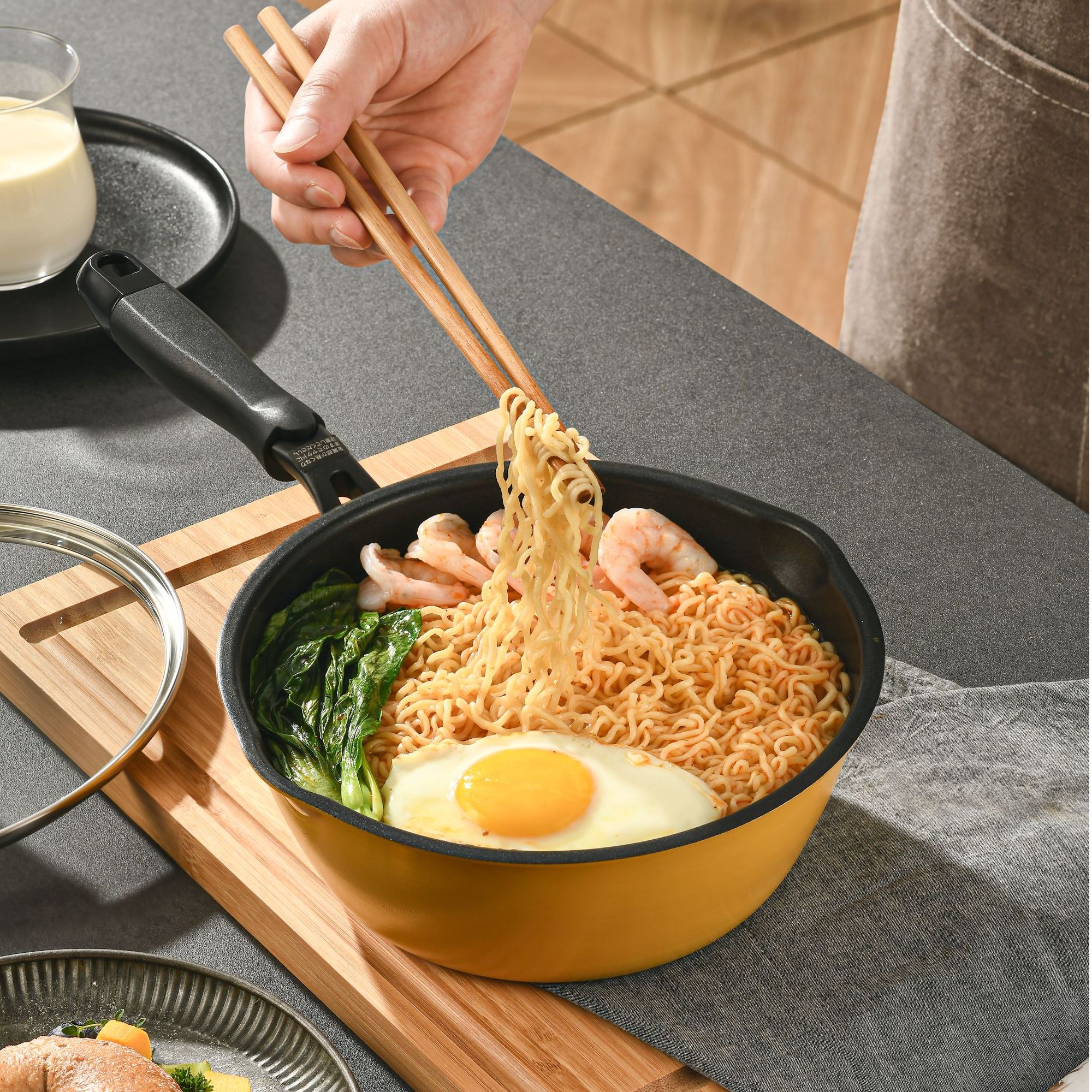 【万用小黄】日本订单小黄锅20/24CM煎炒一体锅日本大金涂层加盖