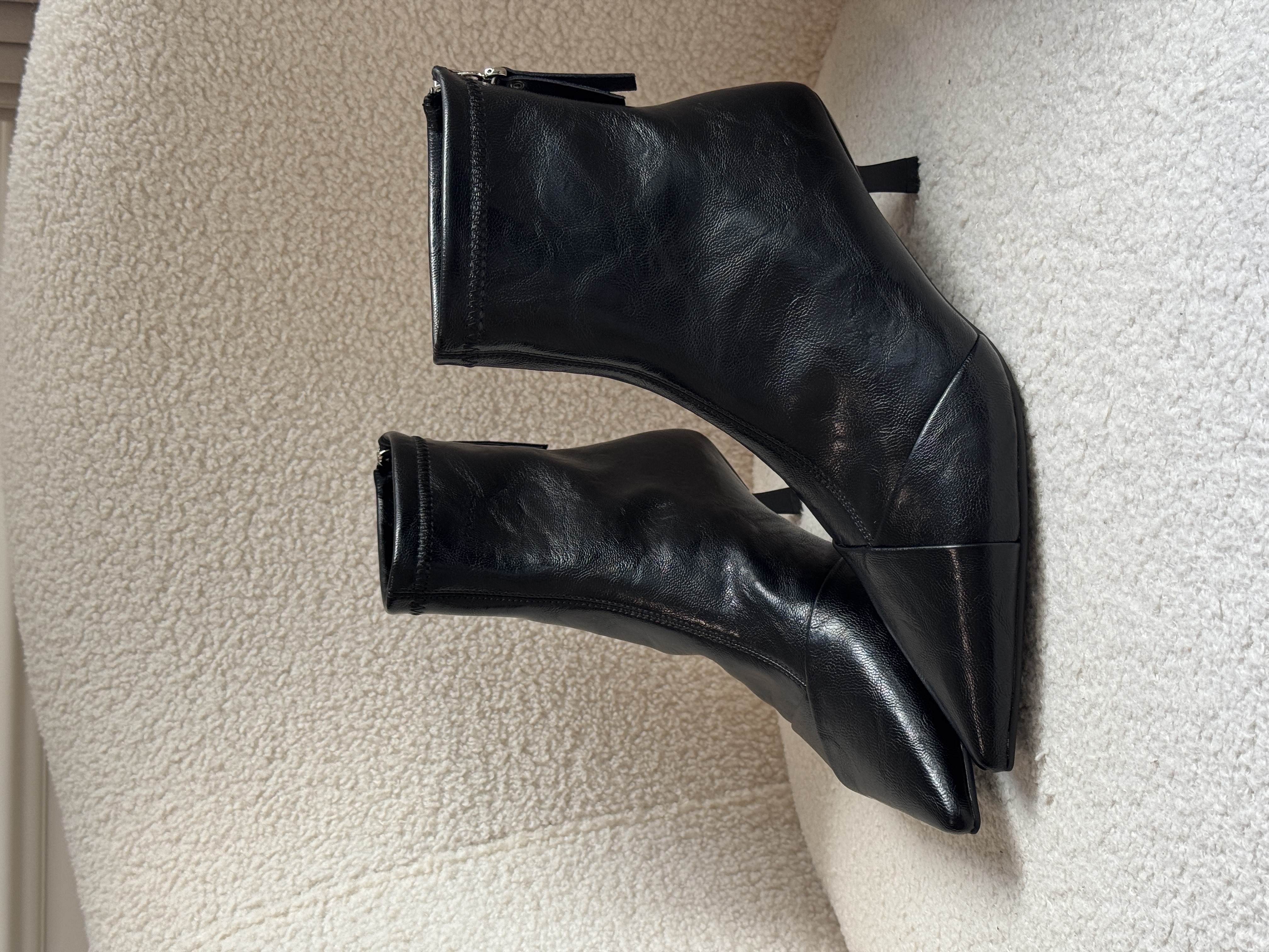 【钰姐精选】5119-尖头法式气质短靴百搭时尚黑色跟鞋